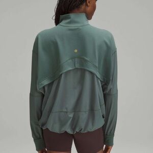Lululemon Define Relaxed-Fit Jacket *Luon
Dark Forest with gold hardware